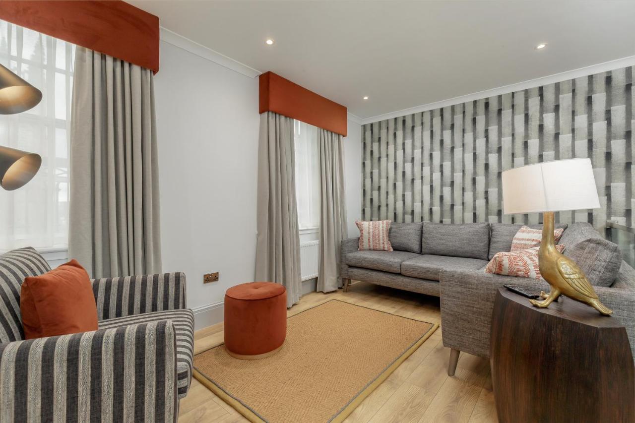 Destiny Scotland - Princes Street Residence Édimbourg Extérieur photo